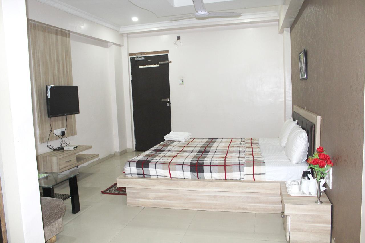 Hotel Anandam Kānker Buitenkant foto